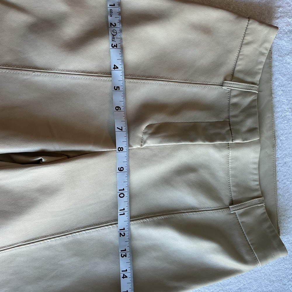 Elegant Cream Women's Pants XS - Picture 12 of 16
